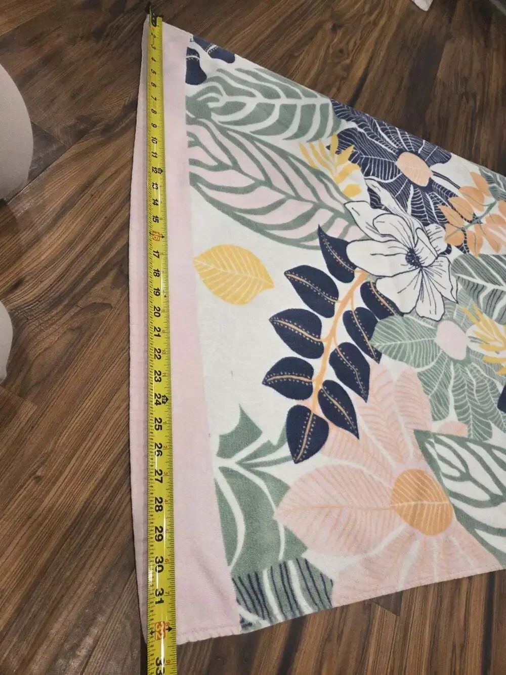 Vera Bradley Tropical Botanical Floral Beach Towel Pink Green Navy Large Cotton